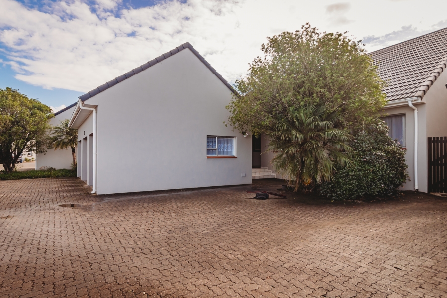 3 Bedroom Property for Sale in King George Park Western Cape